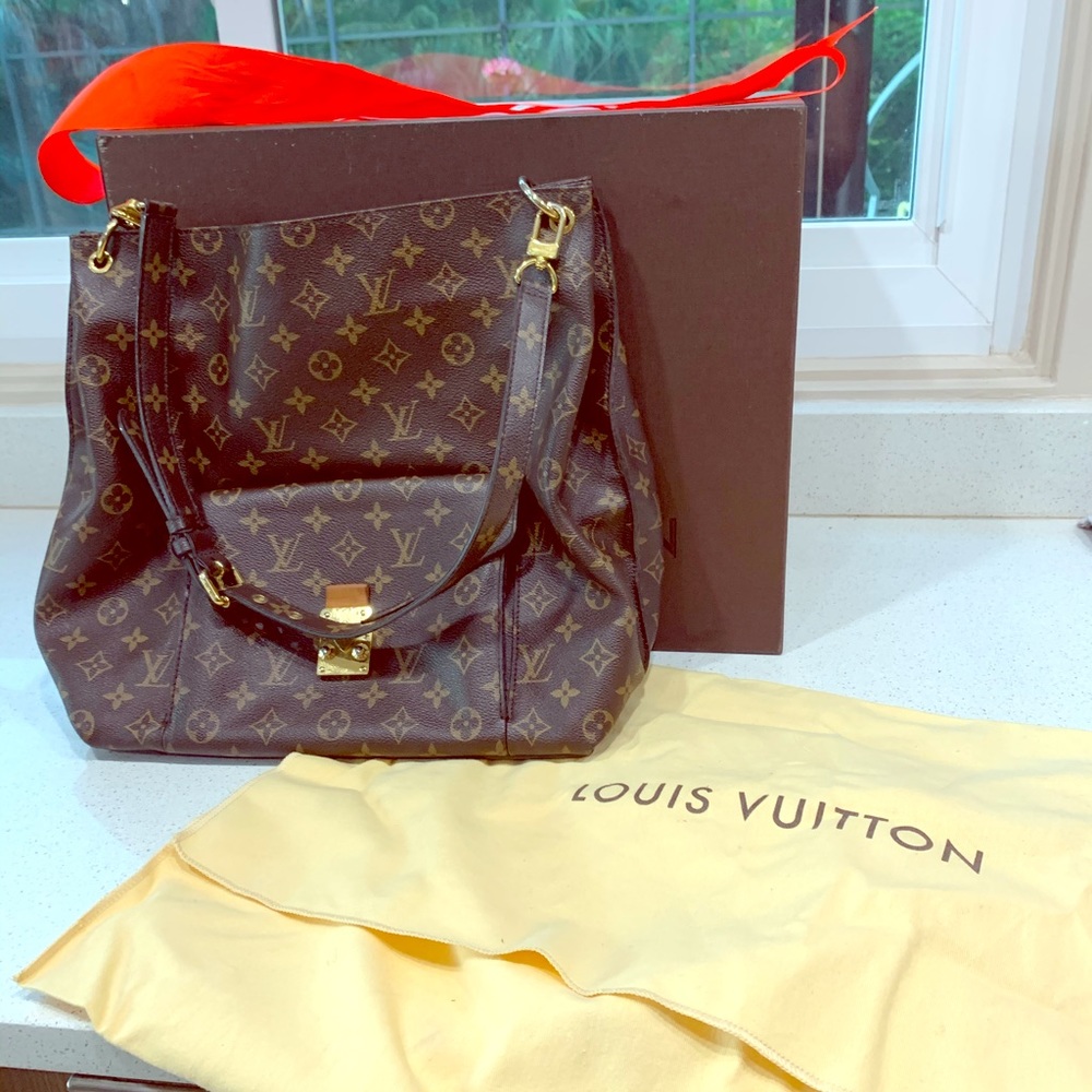 Louis Vuitton Monogram Métis Hobo Bag >Make me an offer<